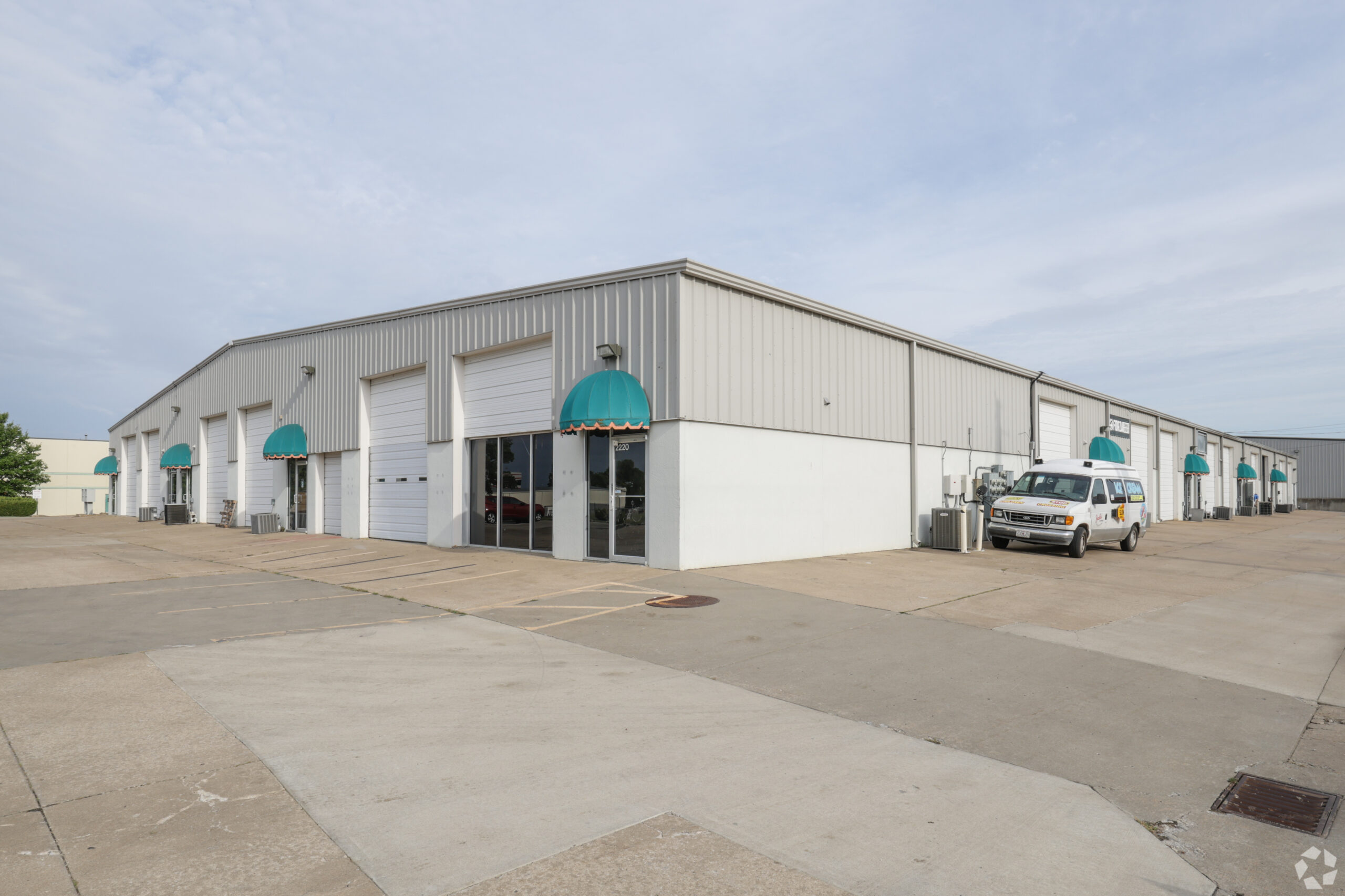 2101-2230 N. Beech Ave.