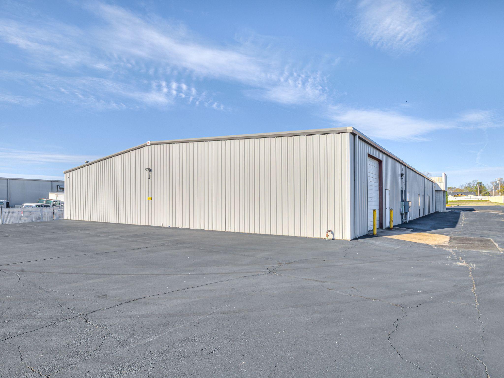 1827 N. Yellowood Ave.