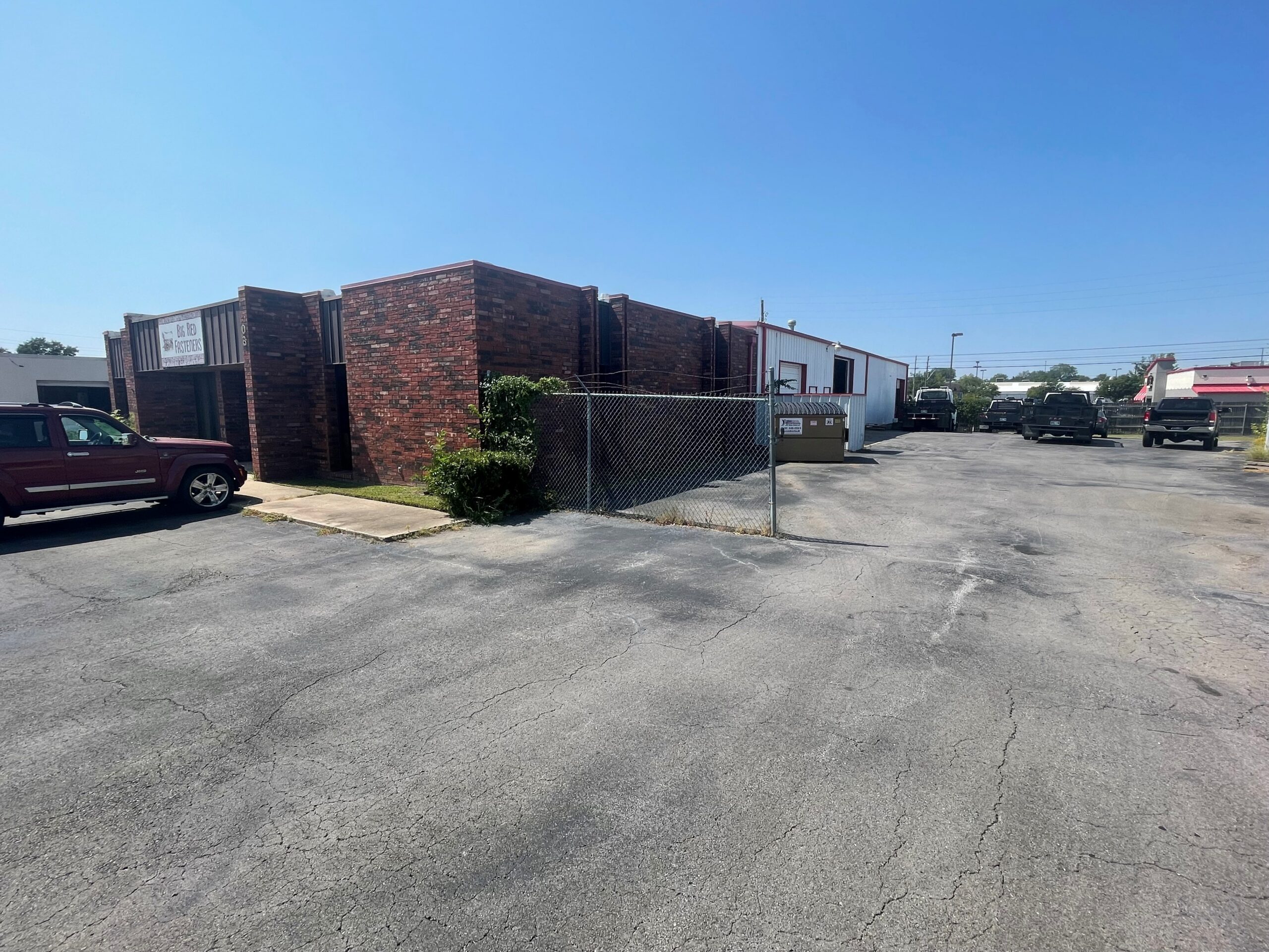 608 N. Walnut Ave