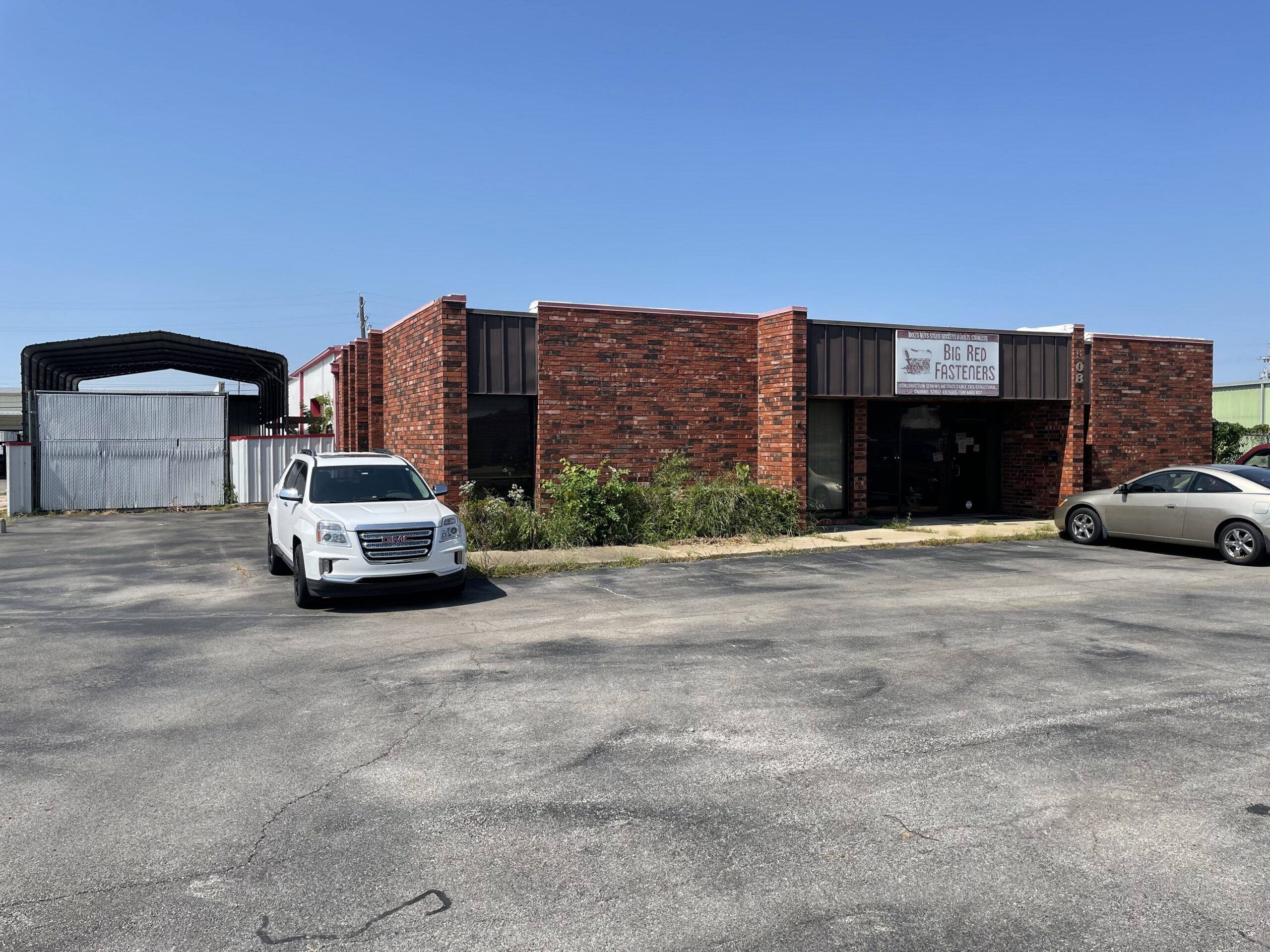 608 N. Walnut Ave